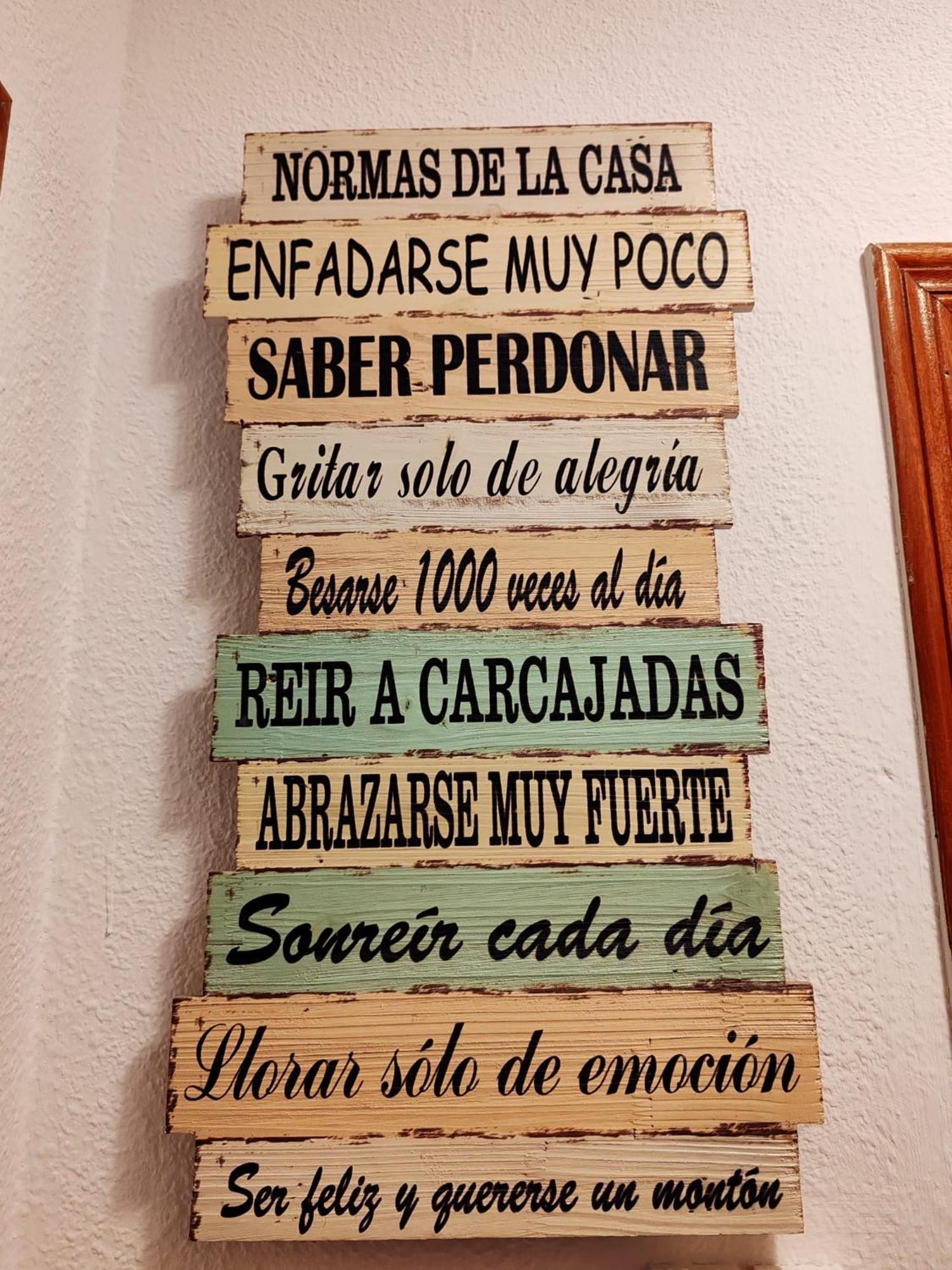 Anfitriones De Glamour - Albor De Sevilla Montequinto Luaran gambar