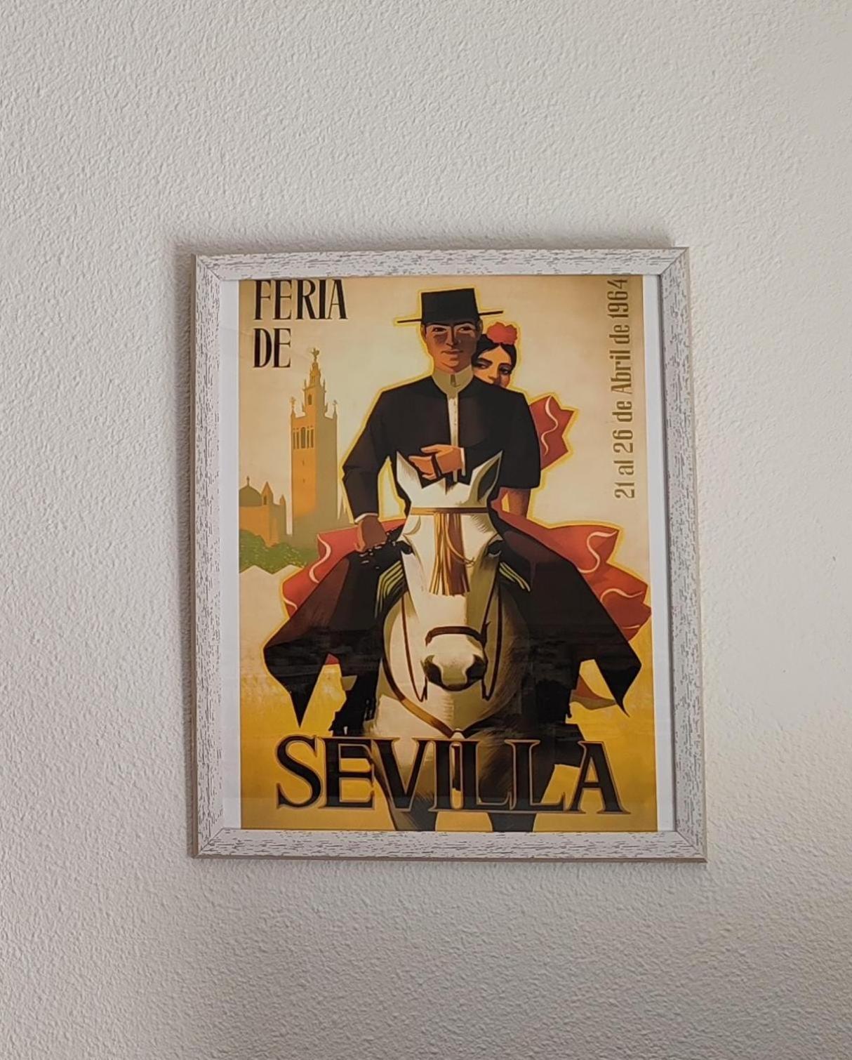 Anfitriones De Glamour - Albor De Sevilla Montequinto Luaran gambar